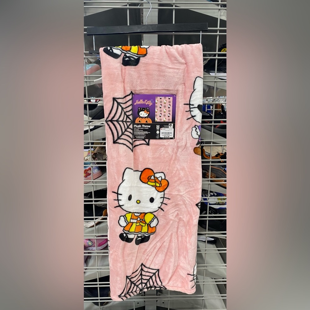 Hello kitty Halloween blanket